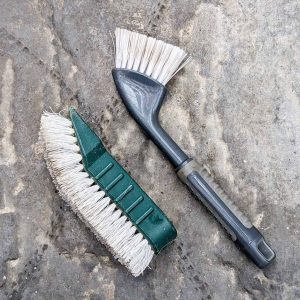 scrubbing brushes for cleaning wheelchair tyres